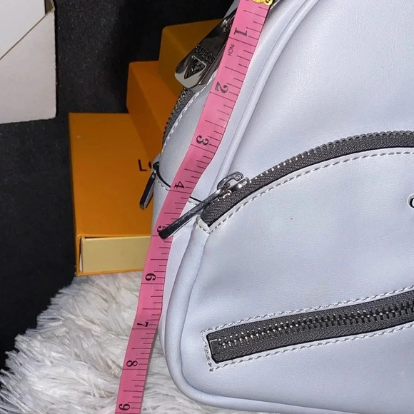 NWOT Guess 1981 White Backpack